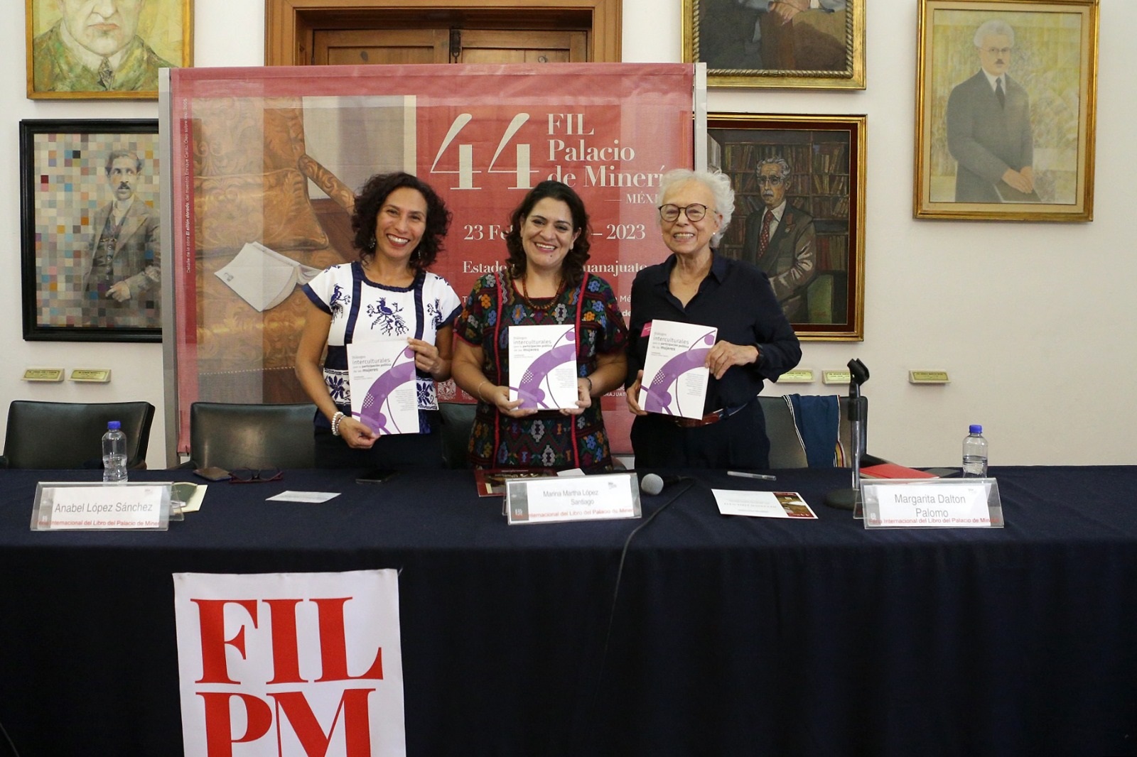 En la 44 FIL Palacio de Minería se presenta libro sobre los retos interculturales a los que se enfrentan mujeres indígenas y afromexicanas para participar en asuntos públicos
