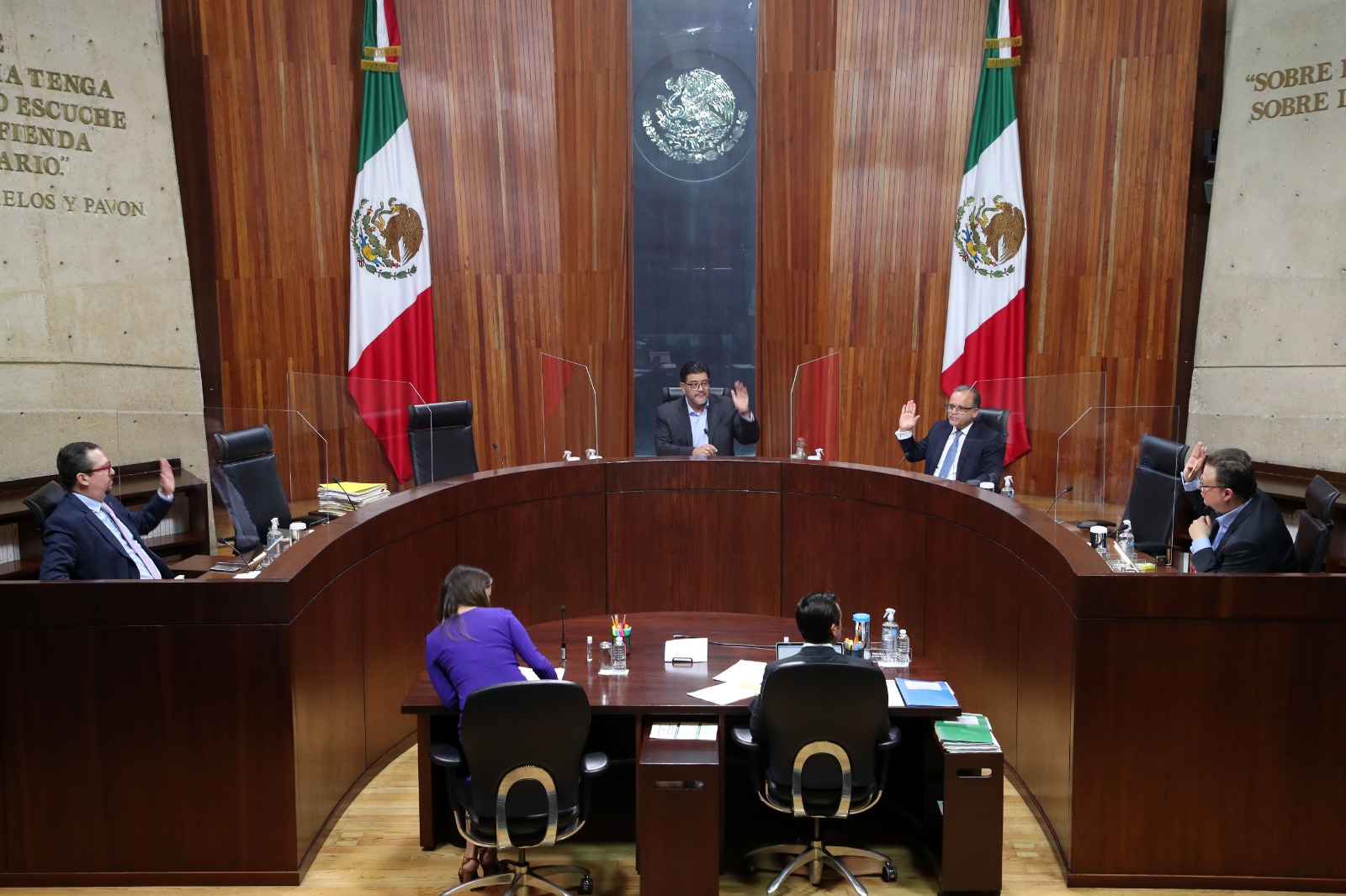 La Sala Superior ordenó reformular los lineamientos para evitar la participación de los servidores públicos en los procesos electorales