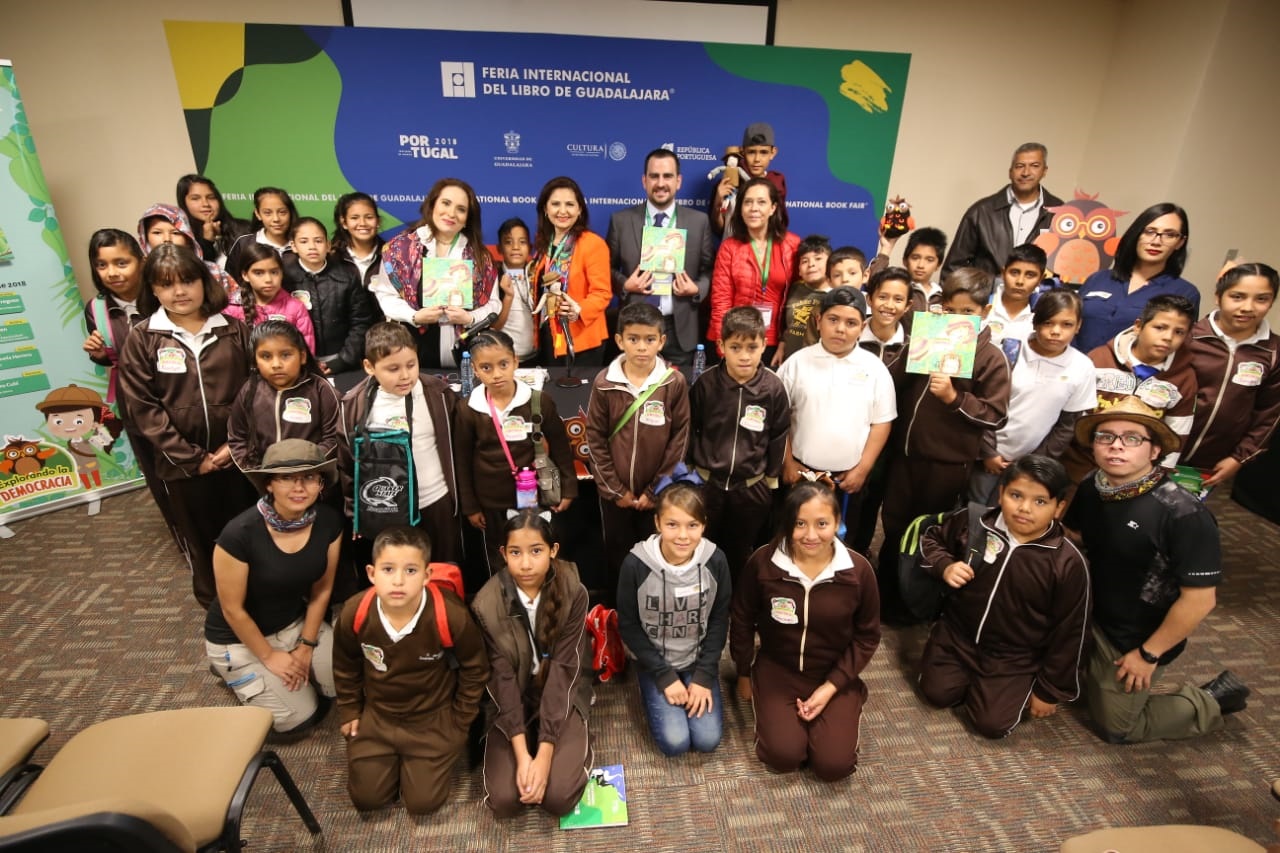 Magistrada Soto Fregoso presenta su libro 2018. El a&ntilde;o de la paridad. Breve recuento de la justicia electoral, en la FIL de Guadalajara