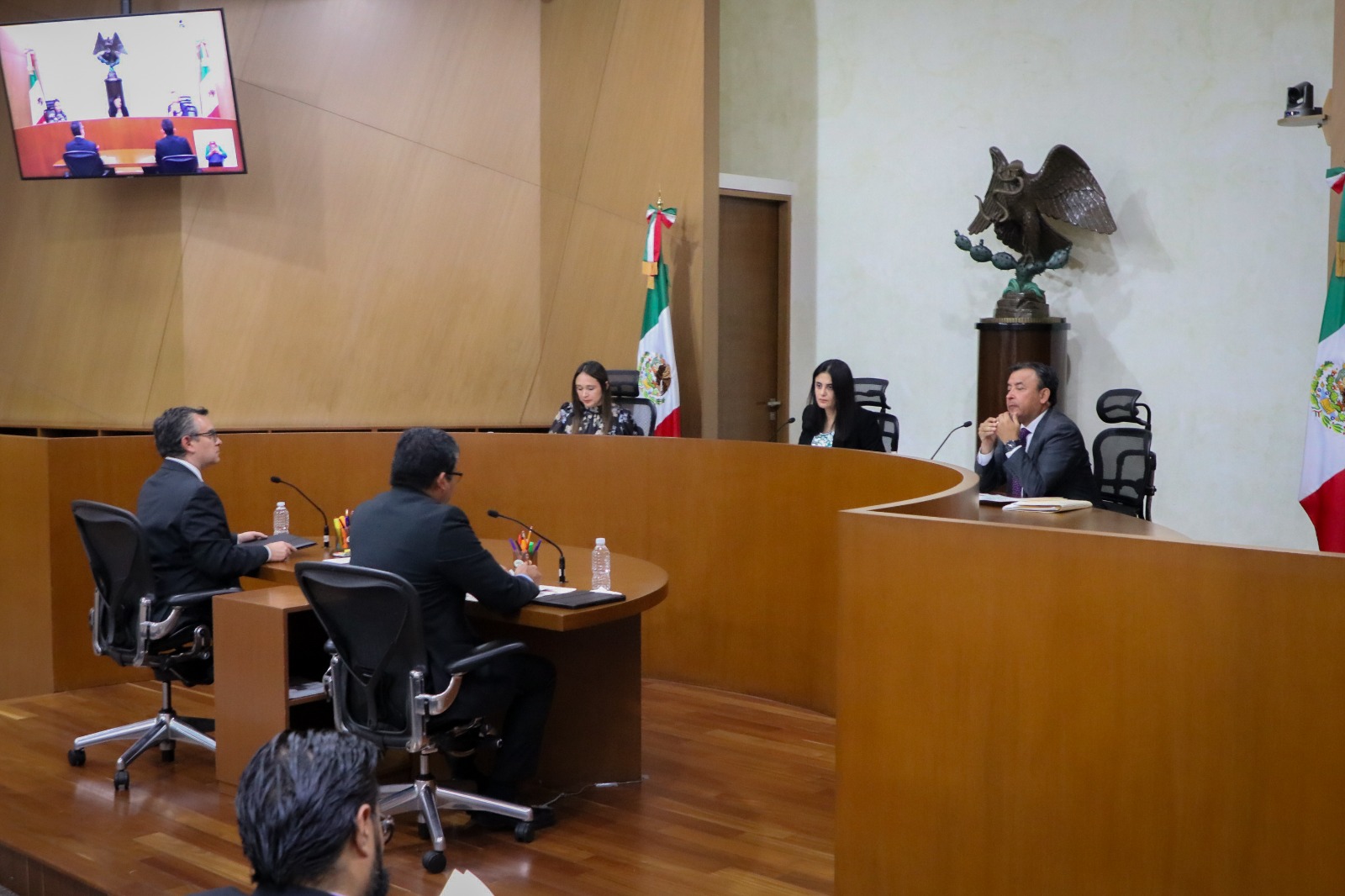 La Sala Regional Ciudad de México del TEPJF determina revocar una sentencia del Tribunal Electoral de Morelos por no actualizarse violencia política en razón de género (SCM-JDC-252/2025 y acumulados )
