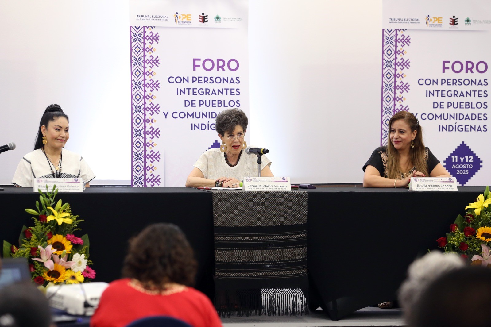 Con la participación plena de la ciudadanía indígena,<br />
se forjará un México realmente democrático<br />