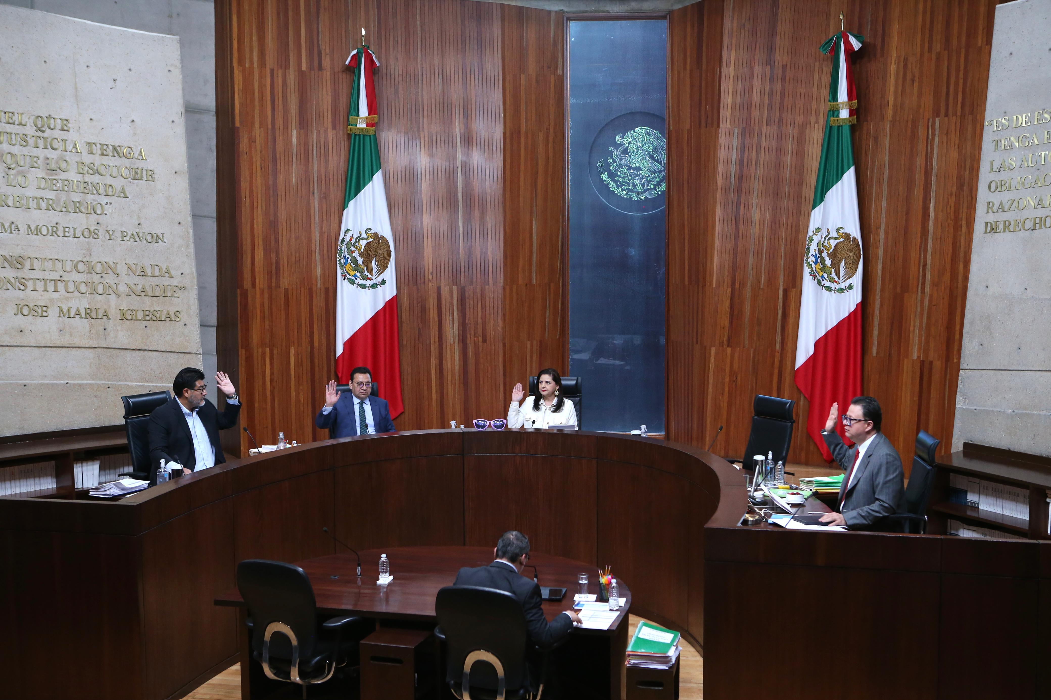 Sala Superior declara inexistentes omisiones atribuidas a comités de evaluación de poderes Ejecutivo y Legislativo federales