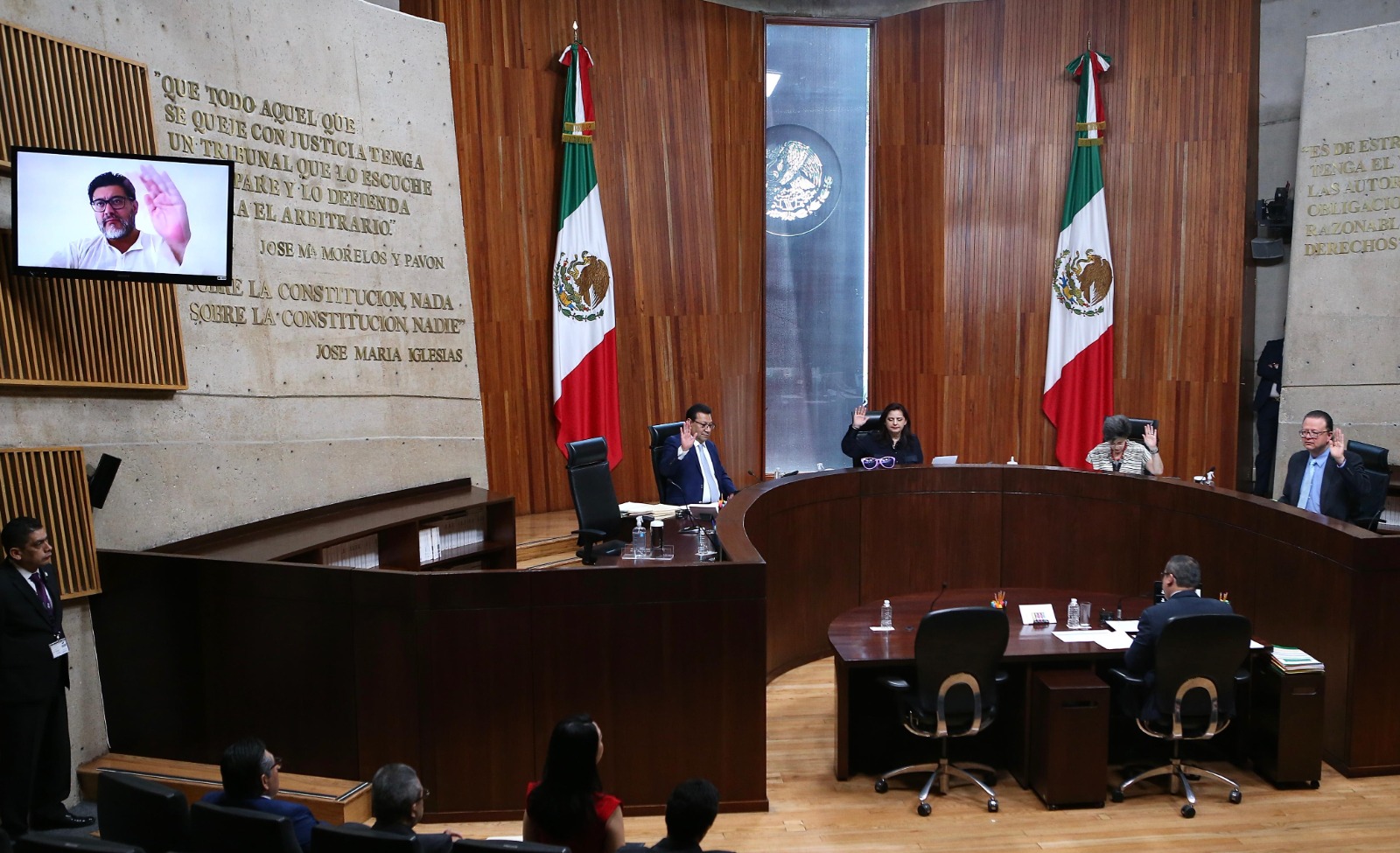 El TEPJF ordenó al Consejo General del INE resolver posible cancelación del registro de candidatura de César Mario Gutiérrez Priego