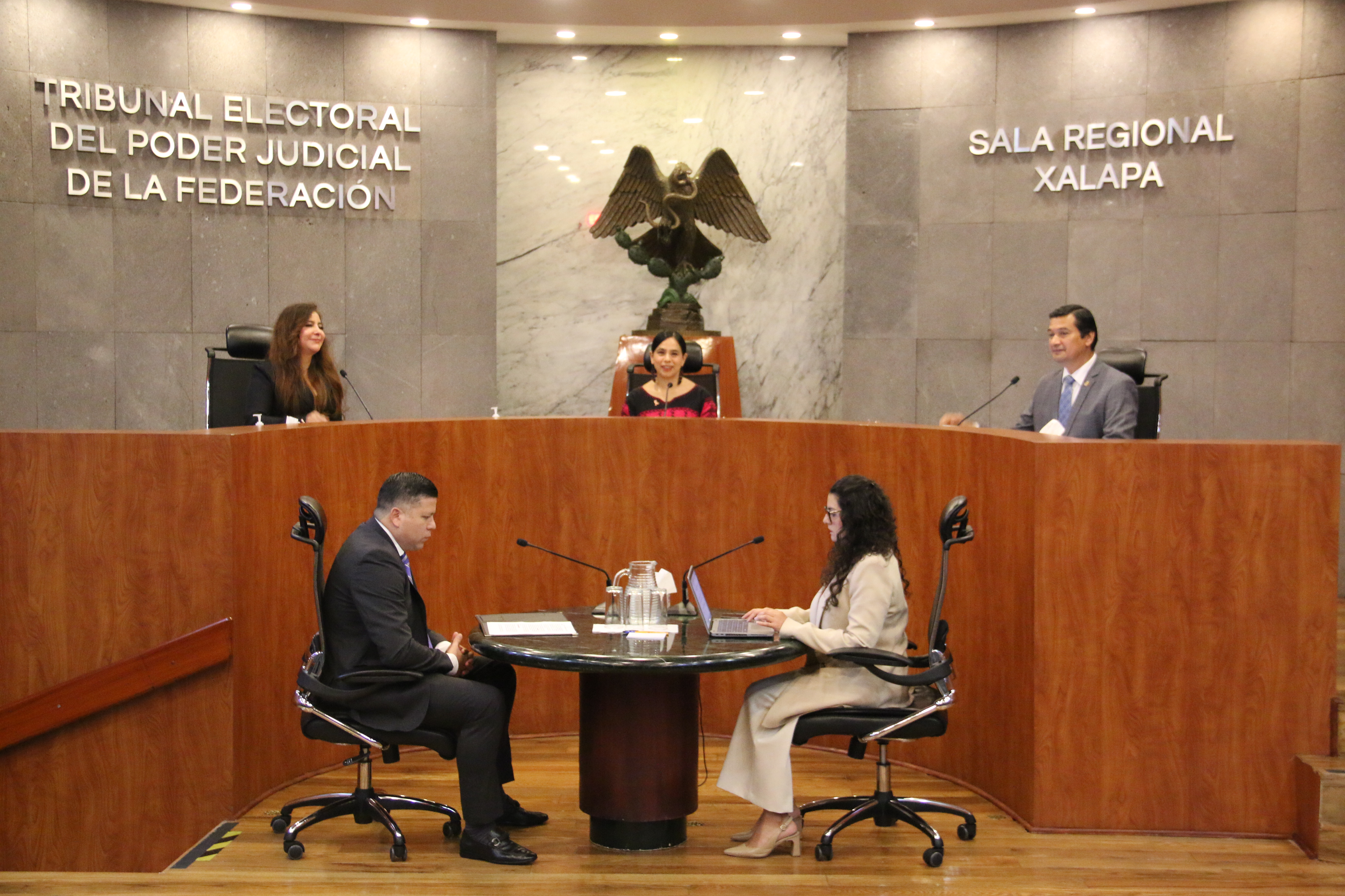 La Sala Regional Xalapa del TEPJF garantiza que la Asamblea Comunitaria del municipio de Santiago Astata, Oaxaca, elija a sus autoridades de forma libre, transparente, informada y participativa