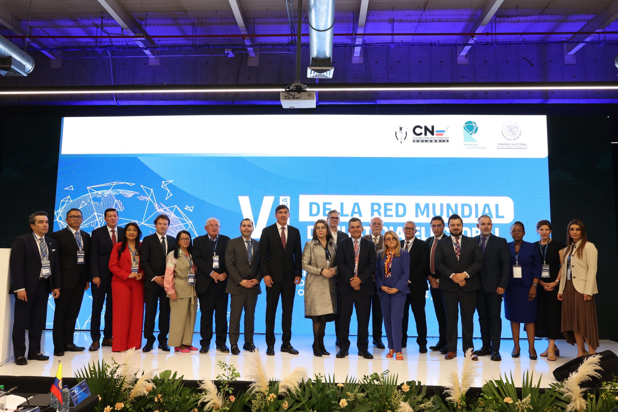 https://www.te.gob.mx/red_mundial/media/images/385d215303e6b17.jpg